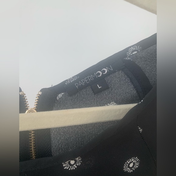 Light and flowy blouse - Picture 5 of 5